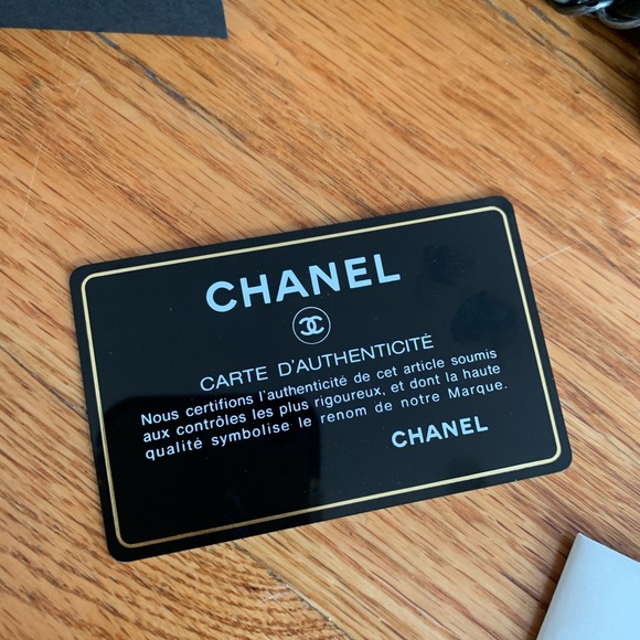 CHANEL Bag 100% Authentic - Picture 11 of 16